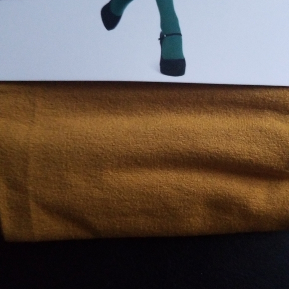 HUE TIGHTS - Picture 7 of 8